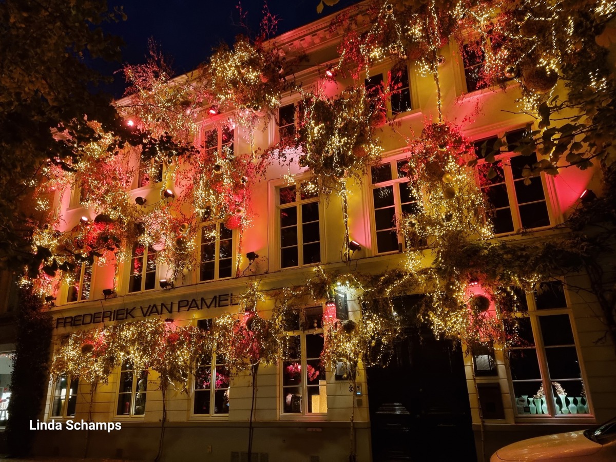 Frederiek Van Pamel en Hotel Castillion met mooiste kerstversiering in ...